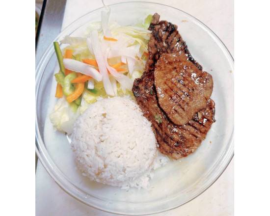 26. Boeuf grillé / Grilled beef / 烧牛饭